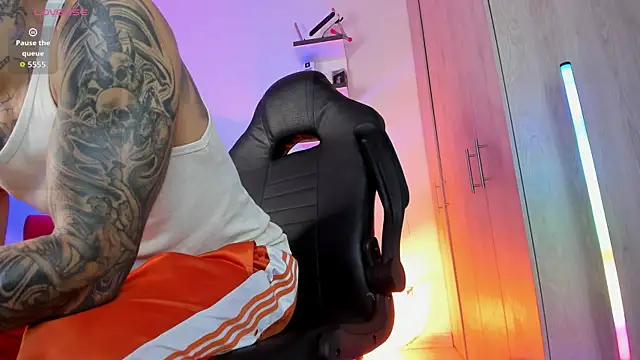  Duriel online show from 04/08/26, 01:01