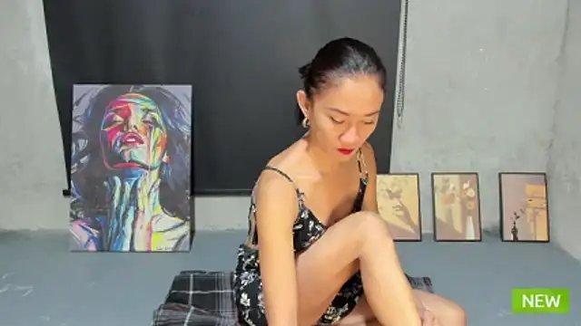 MissAriba online show from 11/28/25, 11:05