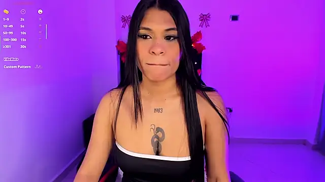 Snapshot of Gemma-ros chatting on 11/23/25, 02:27 Gemma-ros online show from 11/23/25, 02:27