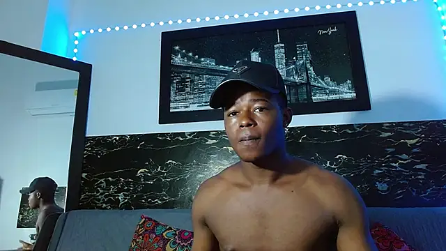Snapshot of Dark_stallionX chatting on 10/14/25, 03:34 Dark stallionX online show from 10/14/25, 03:34