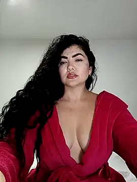 Snapshot of tutisex_ chatting on 10/14/25, 04:57 tutisex online show from 10/14/25, 04:57