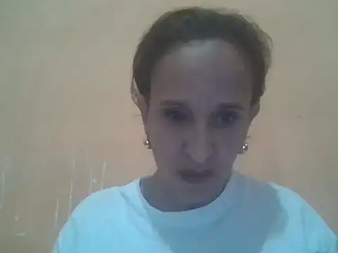 Snapshot of pecosa1809 chatting on 10/28/25, 03:07 pecosa1809 online show from 10/28/25, 03:07