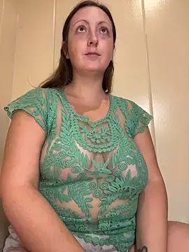 allnaturalmermaid online show from 10/31/25, 02:35