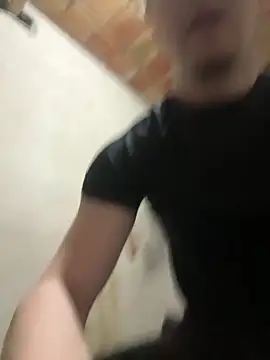 Snapshot of ChassedRippling chatting on 04/01/26, 01:01 ChassedRippling online show from 04/01/26, 01:01