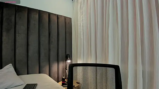 ivannagates online show from 11/04/25, 06:22