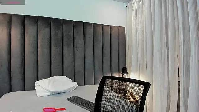 ivannagates online show from 10/15/25, 06:16