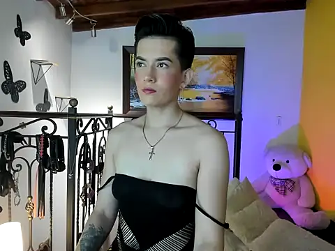 Zulyhenao online show from 11/15/25, 03:21