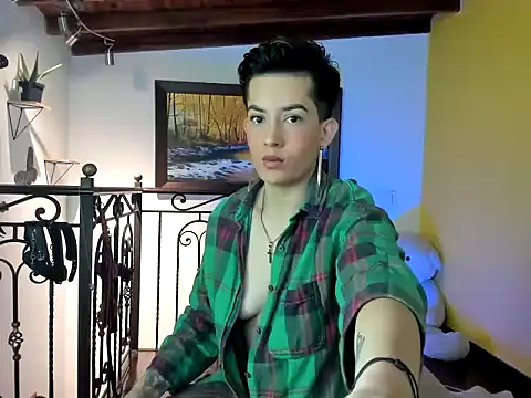 Zulyhenao online show from 11/05/25, 11:02