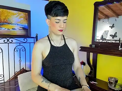 Zulyhenao online show from 11/30/25, 03:29