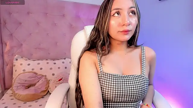 Vanelope evanss online show from 12/04/25, 12:37