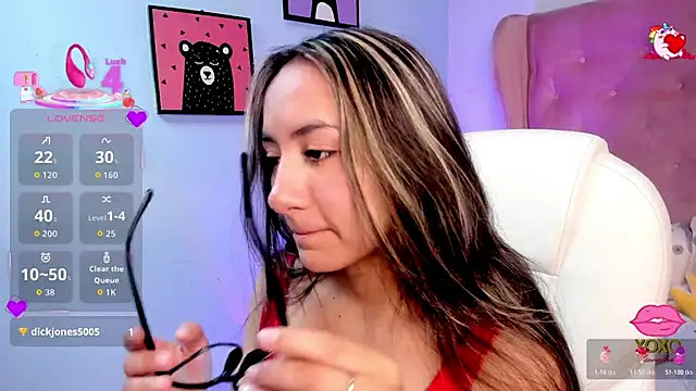 Vanelope evanss online show from 10/19/25, 12:41