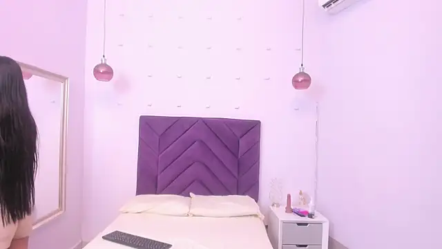 Nahomycarterr online show from 10/13/25, 07:37