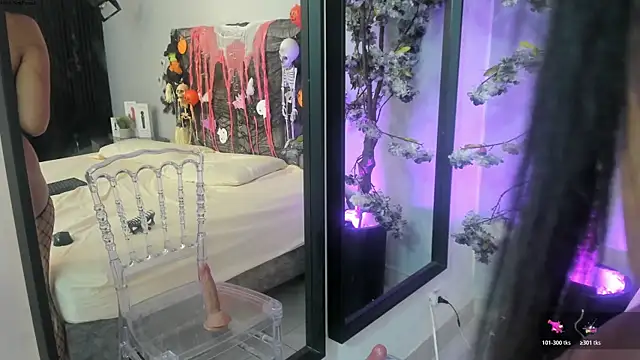 Nahomycarterr online show from 10/31/25, 08:27