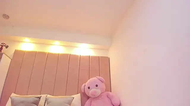 zafiro rh online show from 10/07/25, 12:11
