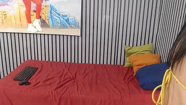 Marianabigass online show from 11/26/25, 04:01