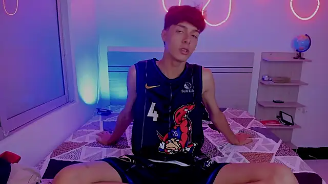 luccas ferreira online show from 11/24/25, 07:14