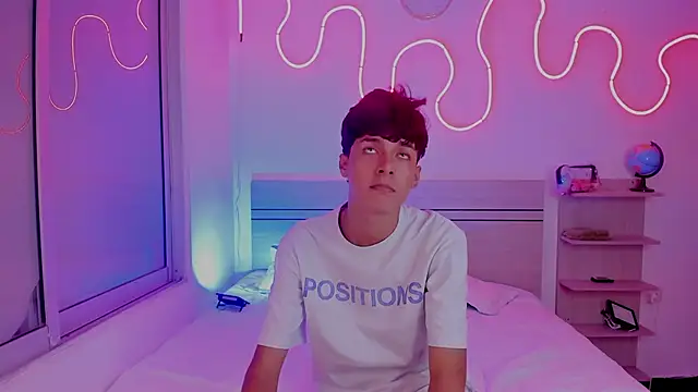 luccas ferreira online show from 12/05/25, 08:17