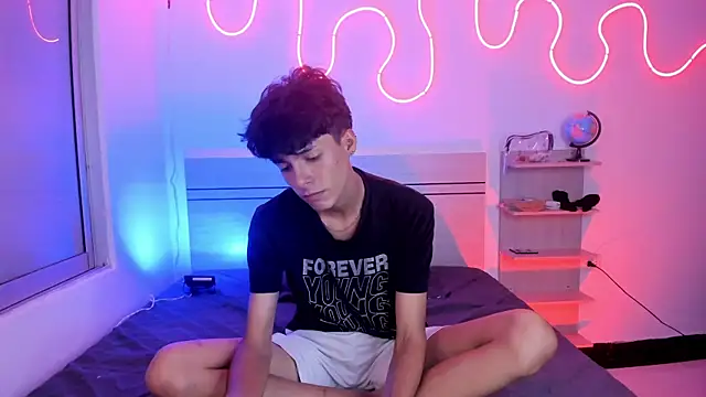 luccas ferreira online show from 11/01/25, 07:19