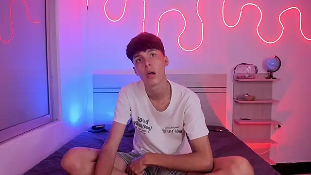 luccas ferreira online show from 11/07/25, 07:07