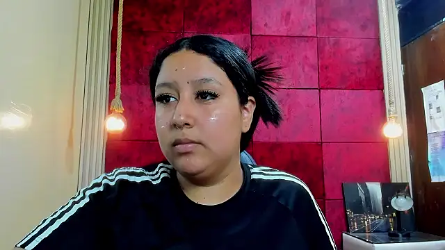 DulcineaSaenz online show from 10/02/25, 07:17