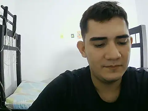 Snapshot of camilowhite_1 chatting on 10/08/25, 06:30 camilowhite 1 online show from 10/08/25, 06:30
