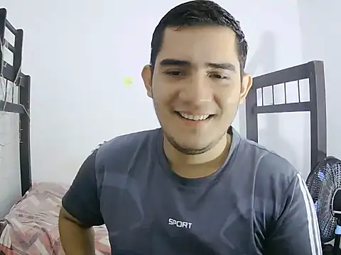 Snapshot of camilowhite_1 chatting on 10/06/25, 03:57 camilowhite 1 online show from 10/06/25, 03:57