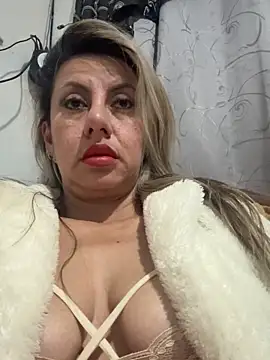 GisellTorres36 online show from 12/01/25, 09:26