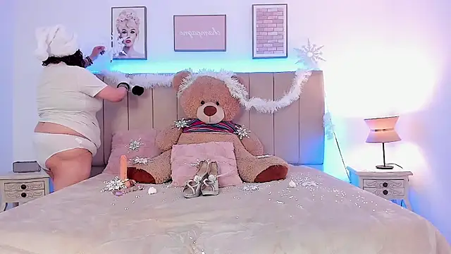 sam von tess online show from 12/17/25, 01:27