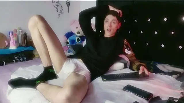 Tyler cat online show from 04/02/26, 01:18