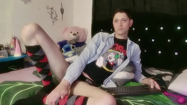 Tyler cat online show from 02/07/26, 12:24