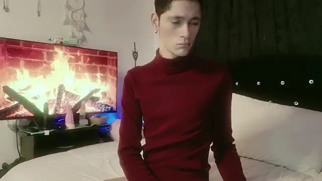 Tyler cat online show from 10/28/25, 11:09