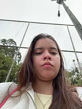 gabriiieela  online show from 01/10/26, 02:12