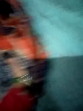 Snapshot of Mona7070 chatting on 10/07/25, 04:52 Mona7070 online show from 10/07/25, 04:52