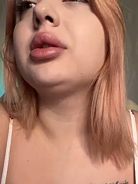 KellyMoors online show from 03/19/26, 01:16