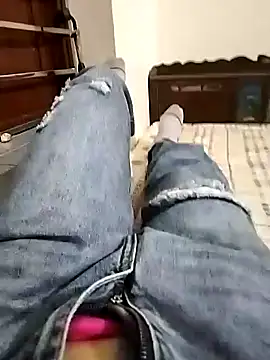 Lili 2love online show from 11/03/25, 12:49