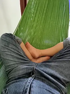 Lili 2love online show from 12/21/25, 02:35