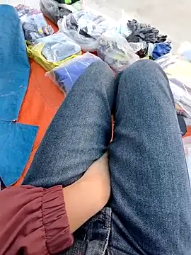 Lili 2love online show from 11/15/25, 01:09