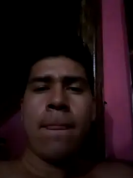 Travieso loco9 online show from 10/08/25, 12:45