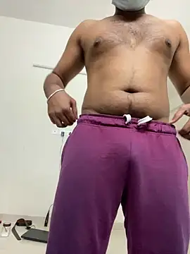 Snapshot of itsmemr-09 chatting on 03/01/26, 05:02 itsmemr-09 online show from 03/01/26, 05:02