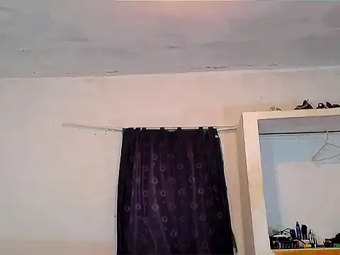 Snapshot of theMyke101 chatting on 07/11/26, 04:46 theMyke101 online show from 07/11/26, 04:46