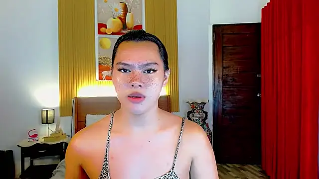 fallinLunaxX online show from 10/03/25, 02:40