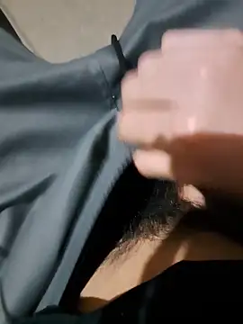 DanielTorres1 online show from 12/21/25, 01:41