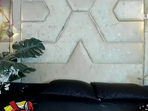 Julieta Slav3 online show from 03/02/26, 09:33