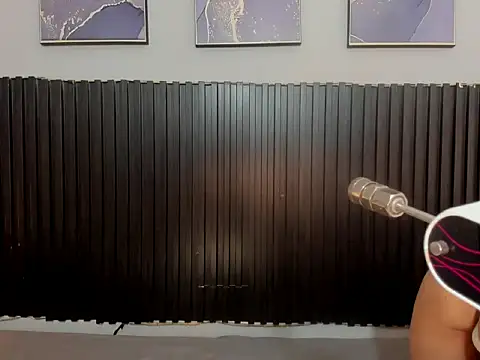 Julieta Slav3 online show from 12/04/25, 09:36