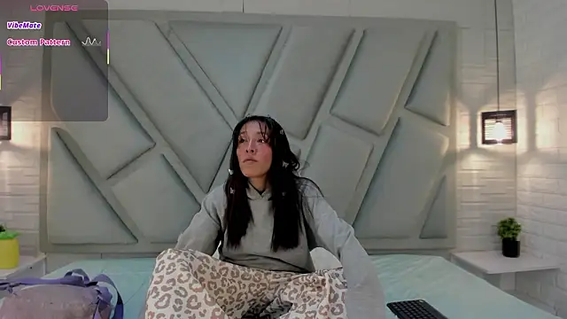 Julieta Slav3 online show from 03/05/26, 09:43