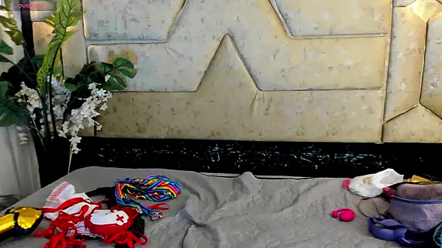 Julieta Slav3 online show from 05/14/26, 09:12