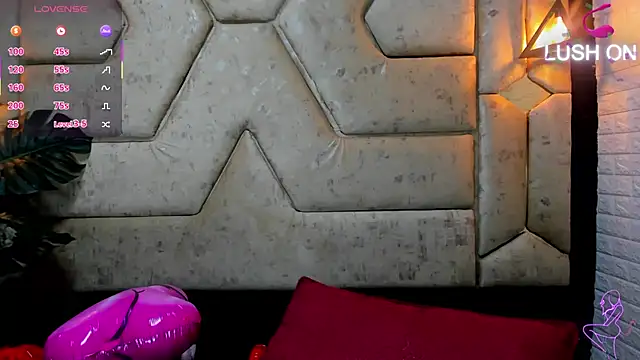 Julieta Slav3 online show from 03/30/26, 09:16