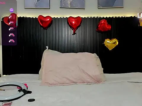 Julieta Slav3 online show from 02/21/26, 09:28