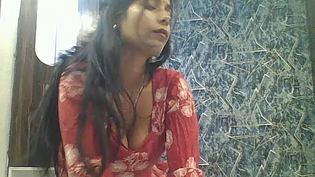 Snapshot of zoya_your chatting on 04/23/26, 06:42 zoya your online show from 04/23/26, 06:42