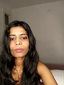 zoya your online show from 10/13/25, 04:30